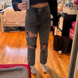 Pacsun Black Distressed Mom Jeans!